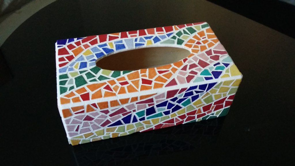 BOITE A MOUCHOIRS
Émaux de Briare